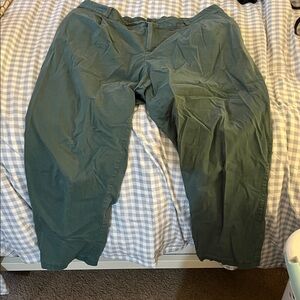 Women’s Green Pants